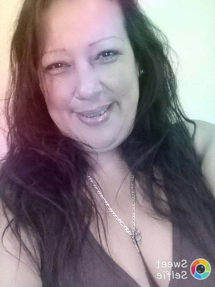 25P Delicious Mature Mom