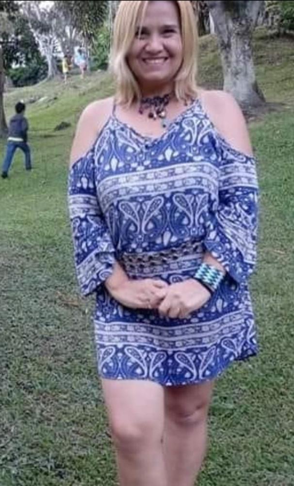 25P Delicious Mature Mom