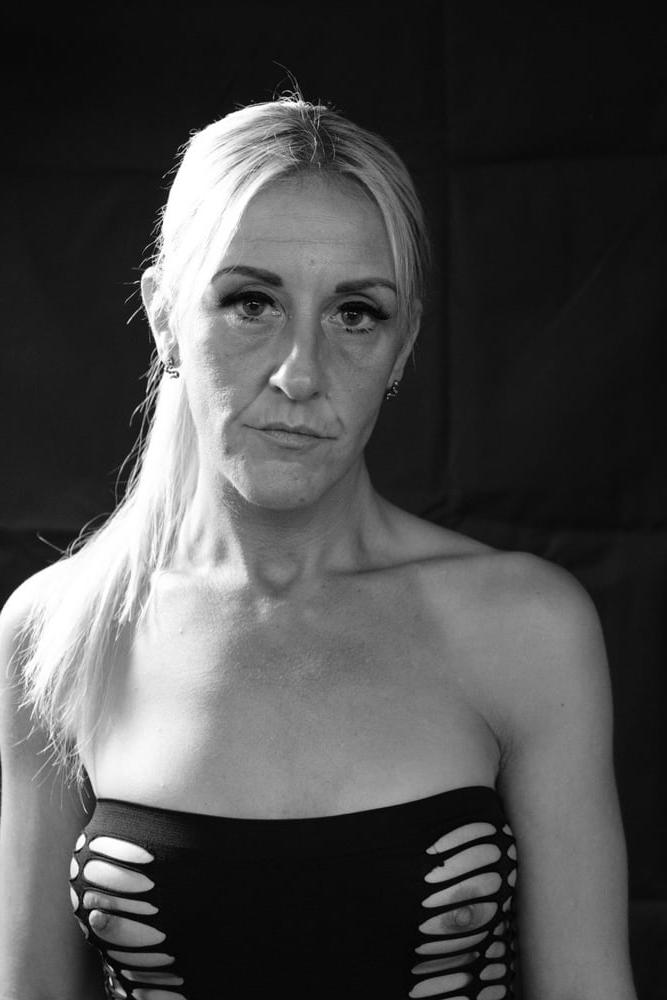 15P Fiona, sexy UK MILF Slut