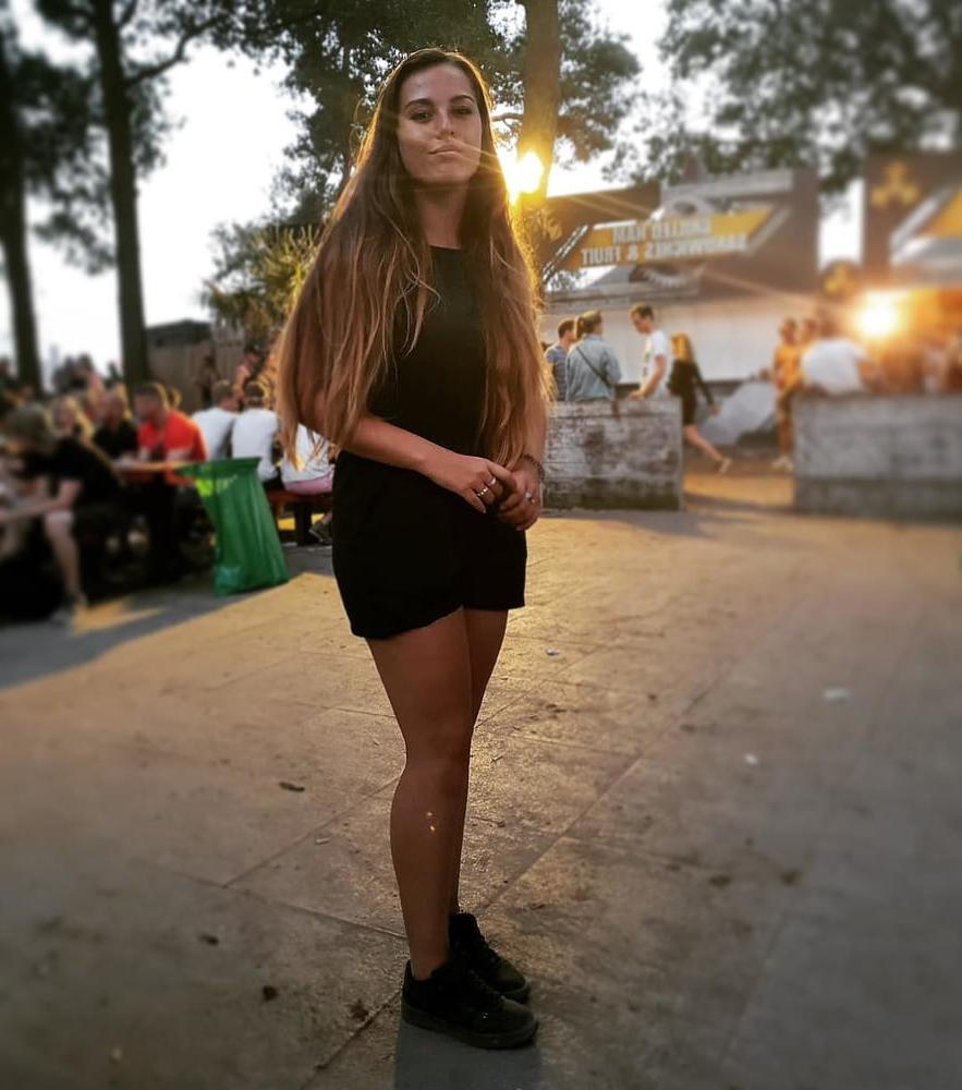 19P Dutch amateur teen Daniella