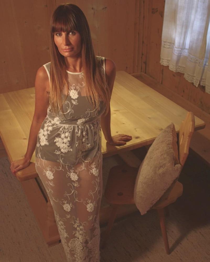 25P The hottest mature Andrea with huge tits I know