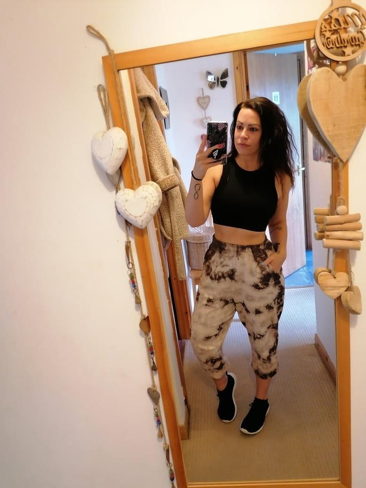 8P Carol. sexy UK MILF Slut