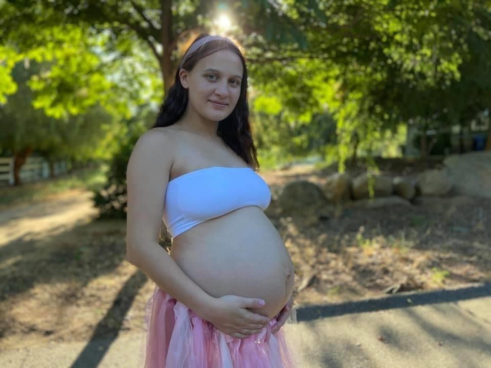 10P Kennedy Ragsdale Pregant Slut