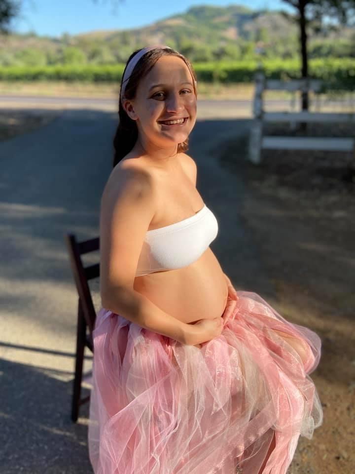 10P Kennedy Ragsdale Pregant Slut