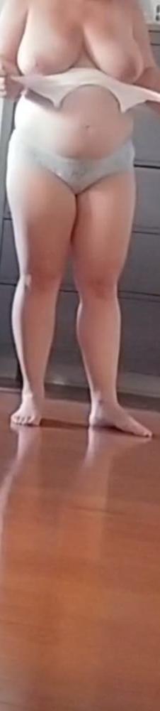 10P 40 Y PREGO SLUT FROM RHODE ISLAND U.S.A