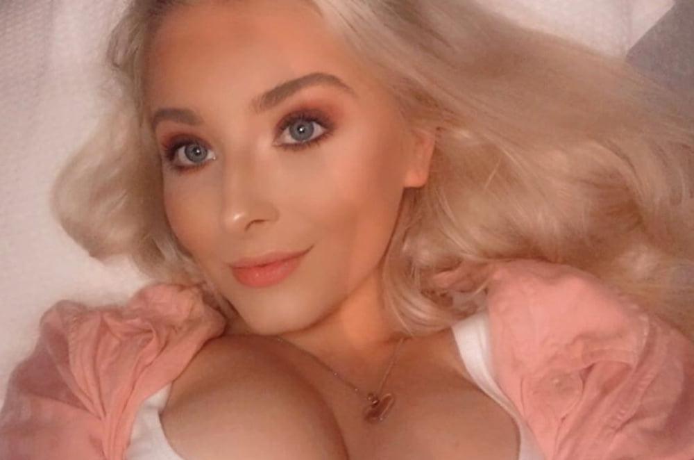 11P Amateur Slut - Olivia