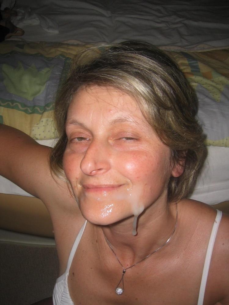 25P Mature Hairy Slut Katie