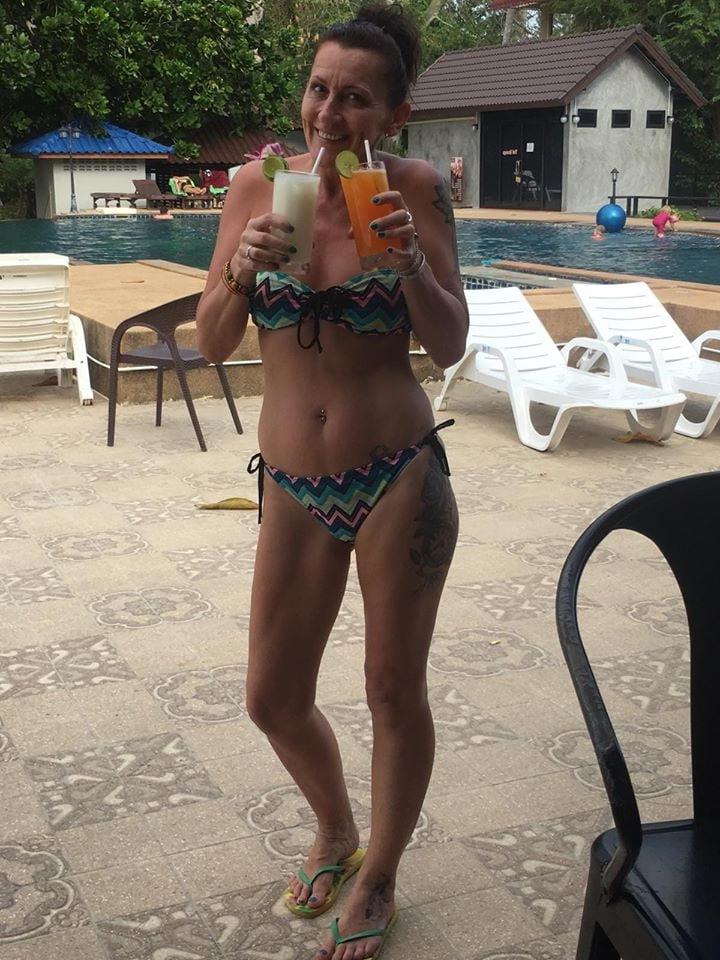 25P British UK Matures in Bikinis 26
