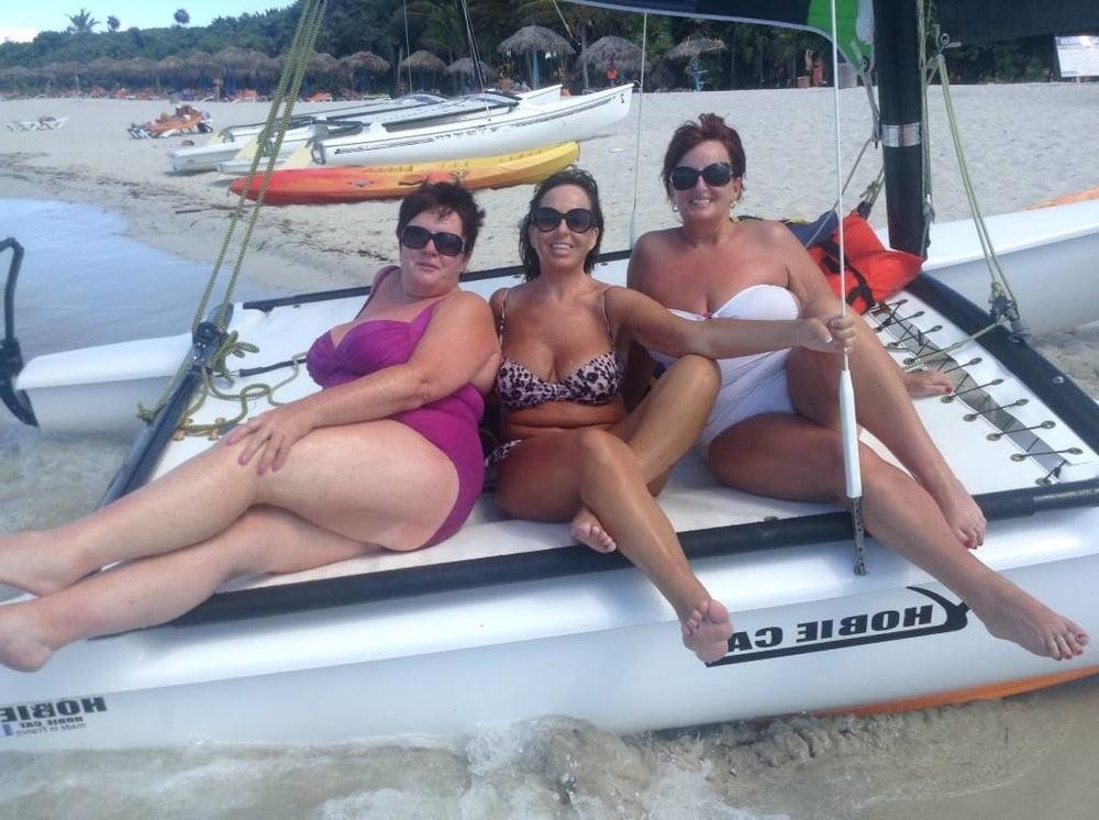25P British UK Matures in Bikinis 26