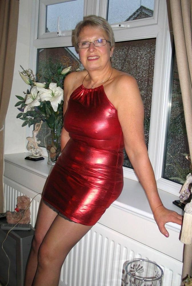 25P Granny and matures dressed like sluts