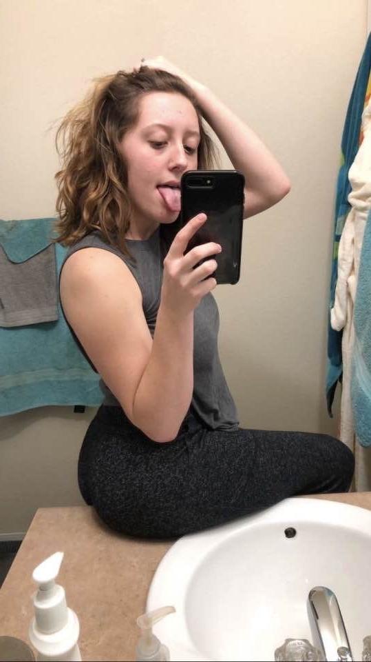 10P Sara - Exposed Slut