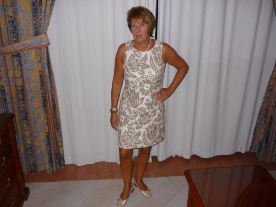 25P German Slut Anne
