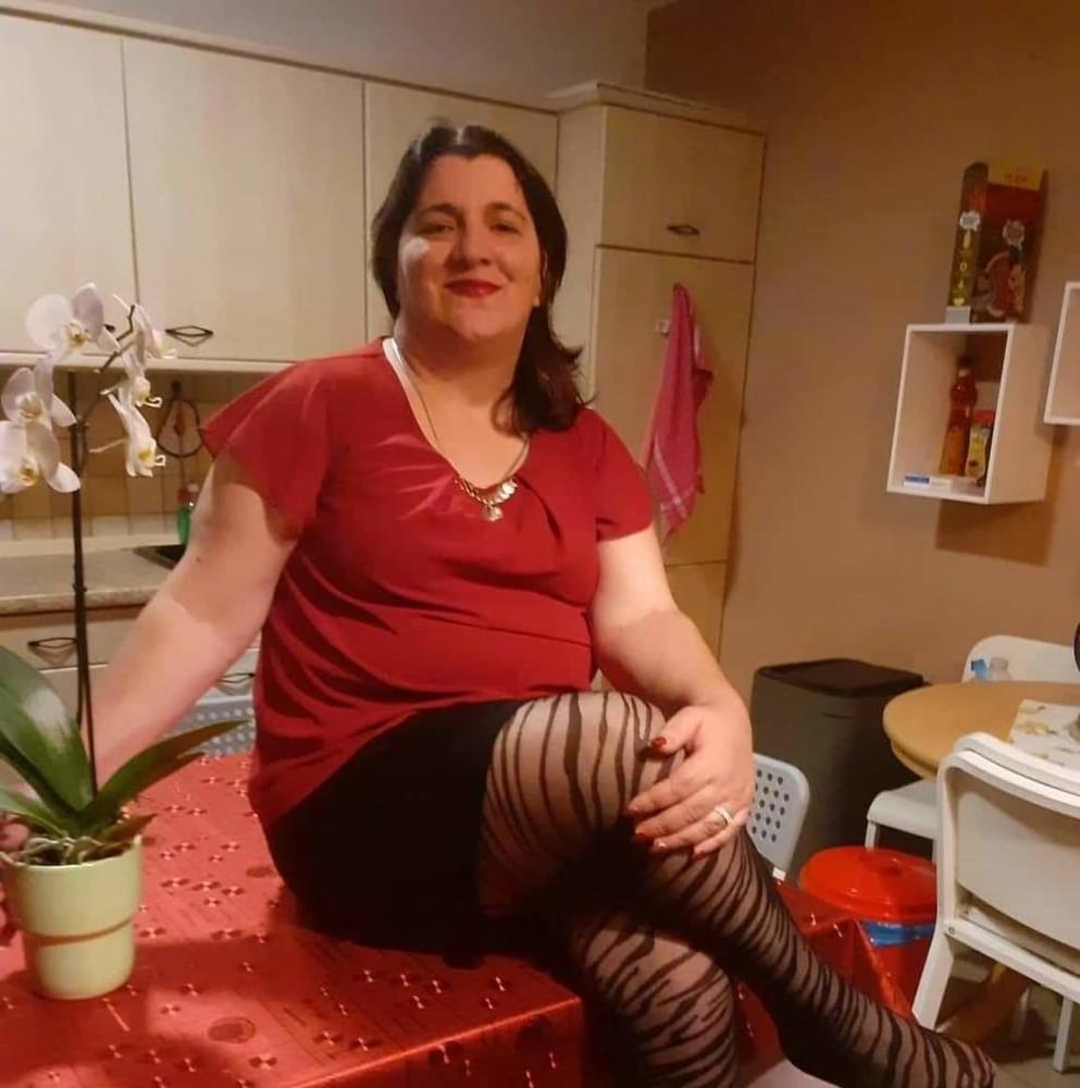 17P Slut mature Gloria