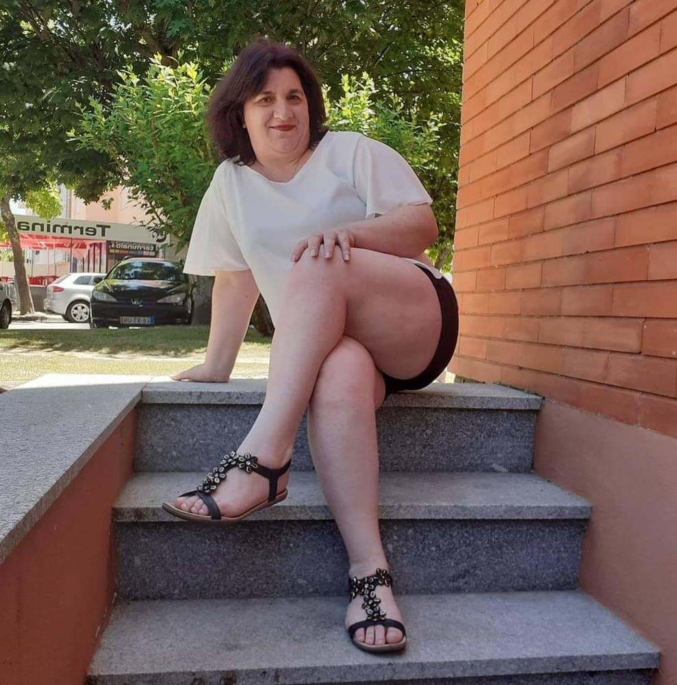 17P Slut mature Gloria