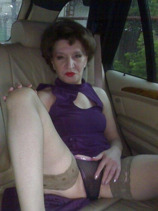 25P Non Nude Mature