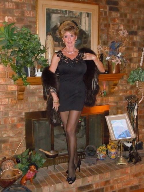 25P Non Nude Mature