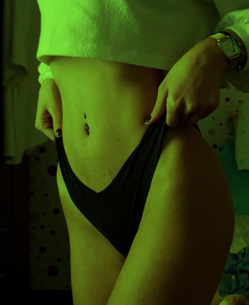 25P Hot slut from Greece