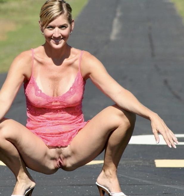25P Mature Wives 208