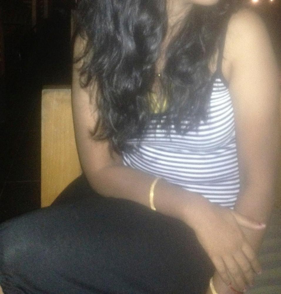 25P Indian Aunty 02