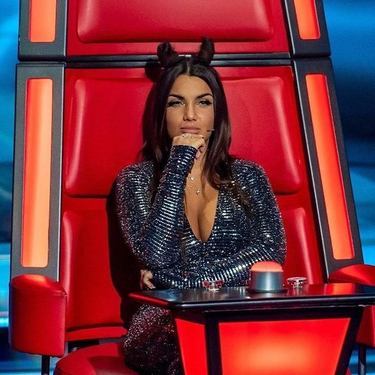 17P Elettra Lamborghini hot slut