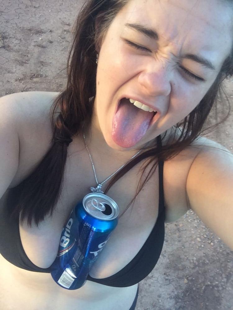 25P Arianna slut