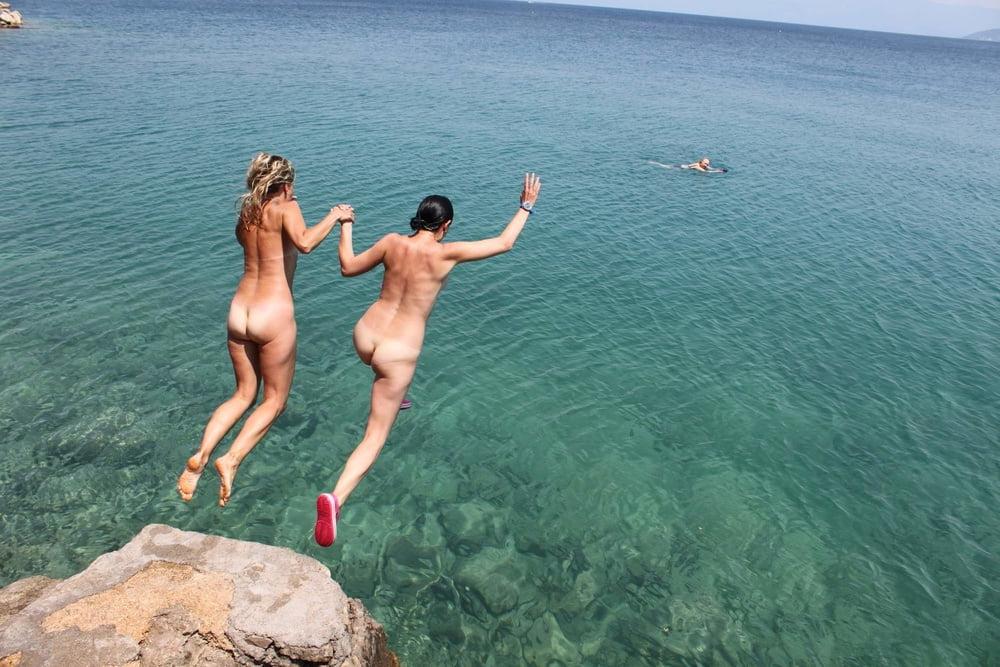 25P Holiday Skinny Dipping - Vacation