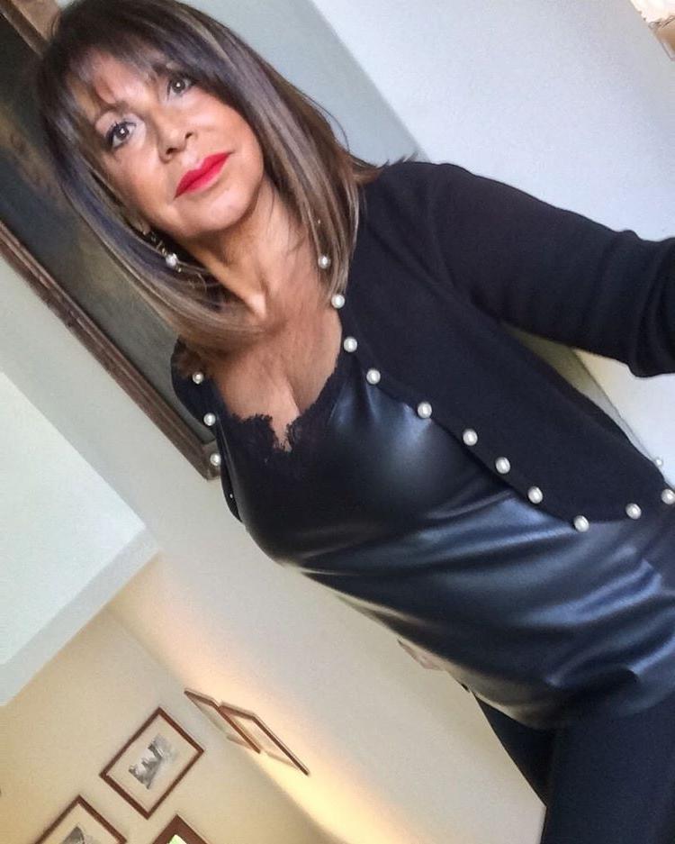25P Fetisch Fotzen Bitches Nutten Milfs