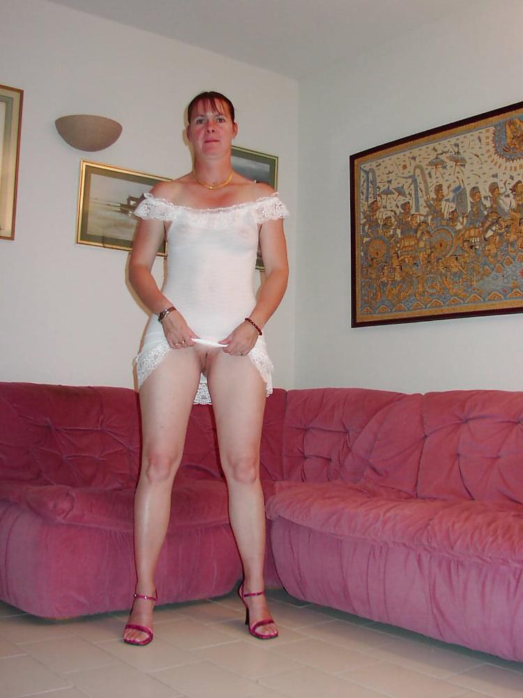 25P Sofie French Slut