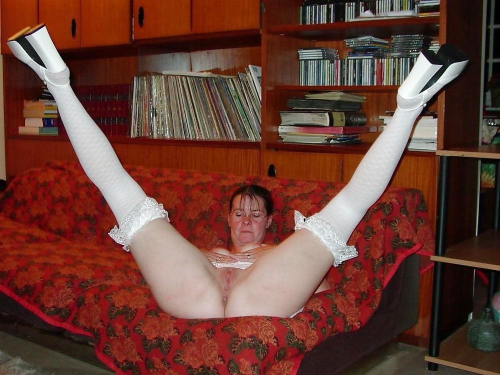 25P Sofie French Slut