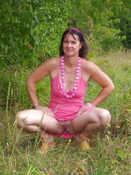 25P Sofie French Slut