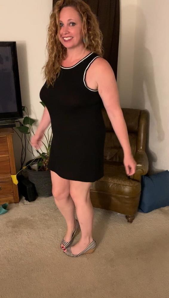 15P ReposterJohn's Slut 21