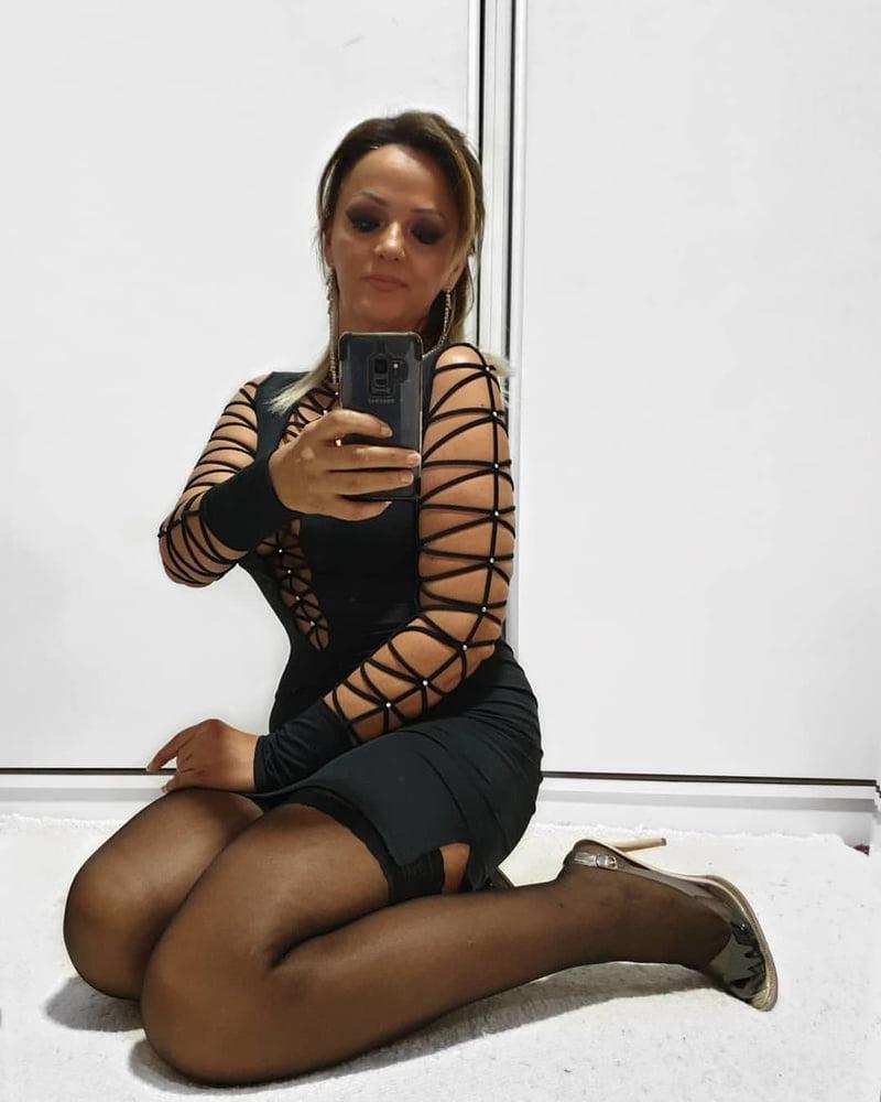 25P Mature, Old, Business Woman in Nylons, Teen