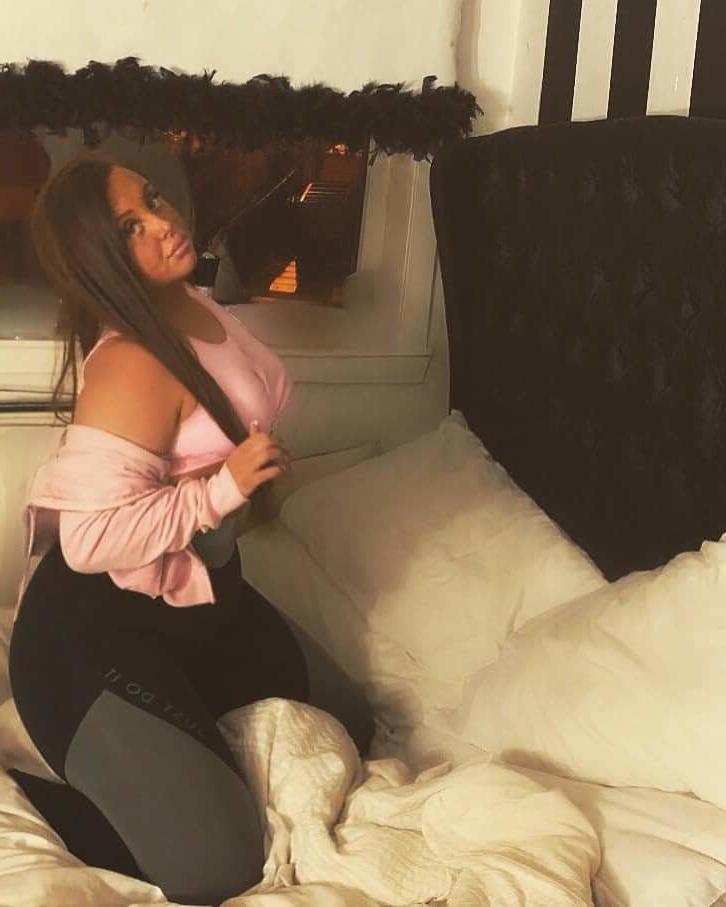 25P Thicc Glasgow slut