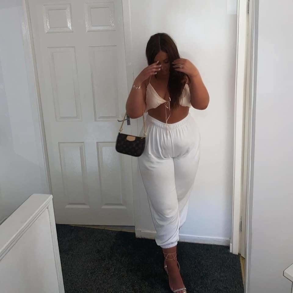 25P Thicc Glasgow slut
