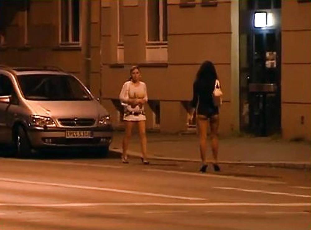22P Real street prostitute