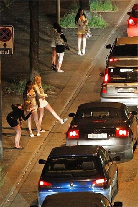 22P Real street prostitute