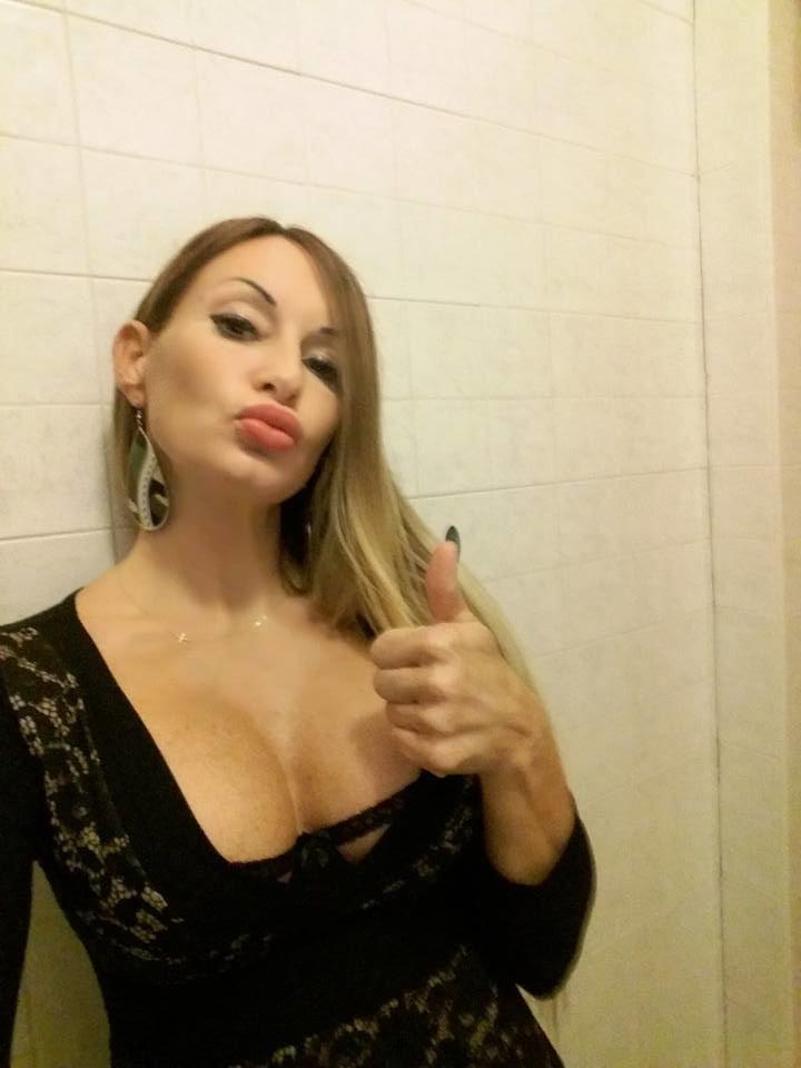 25P Blond Milf Slut