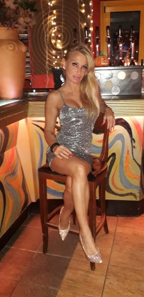 25P Blond Milf Slut