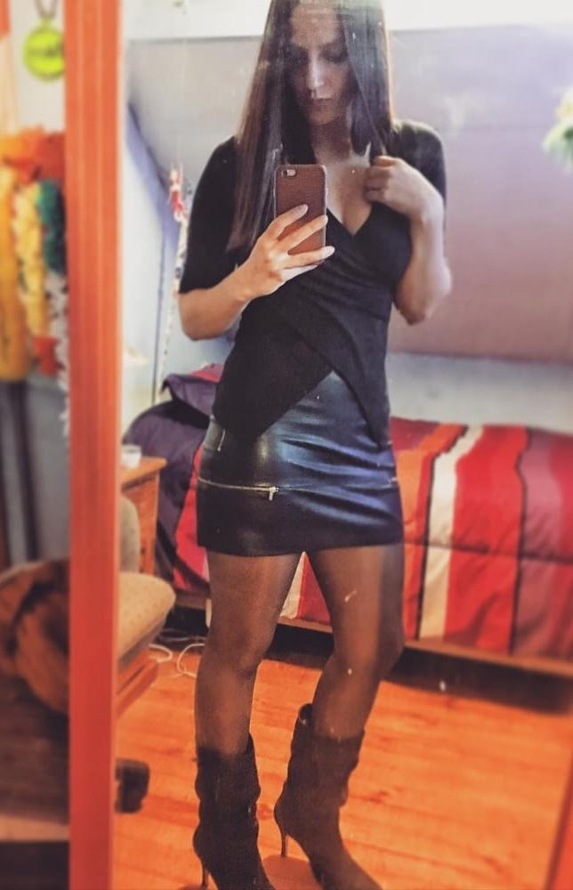 17P Vivi Insta slut