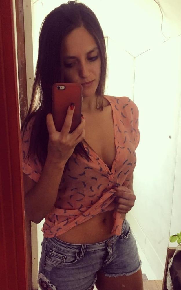 17P Vivi Insta slut