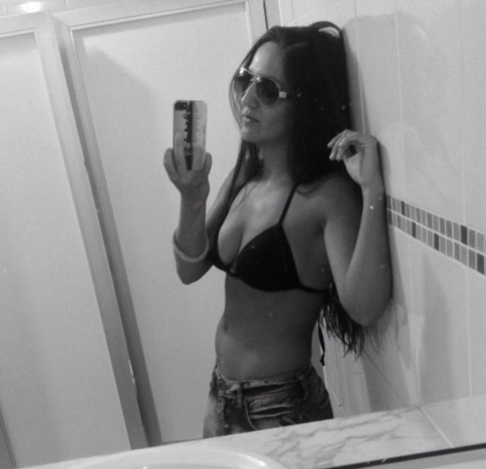 17P Vivi Insta slut