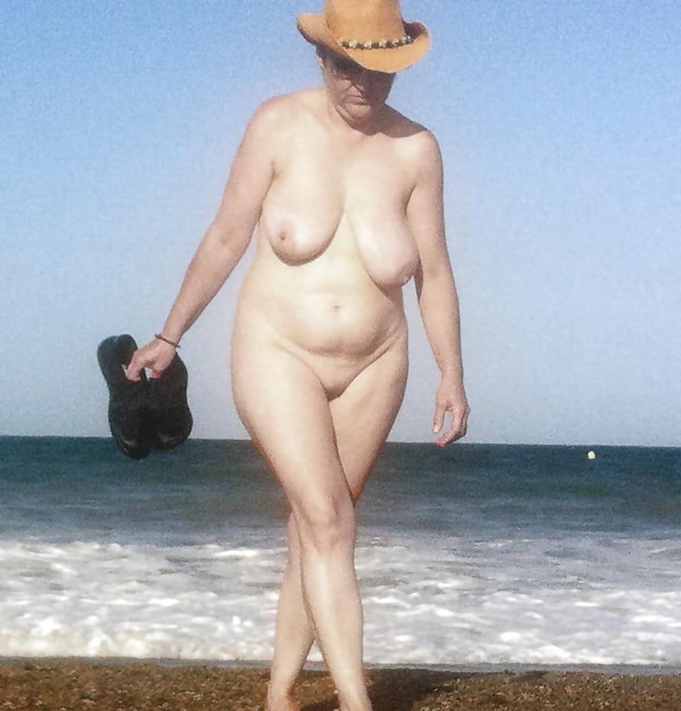 25P Exposure by Request Slut Franchesca Simon from Sevilla Spain