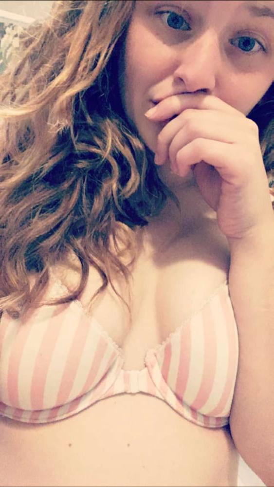 25P Slut Exposed