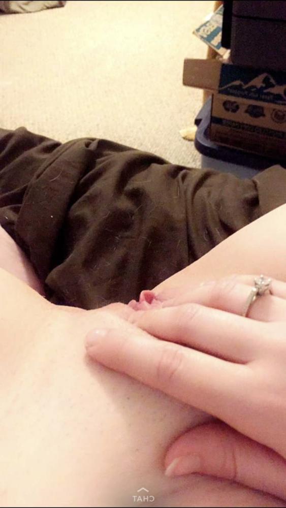 25P Slut Exposed