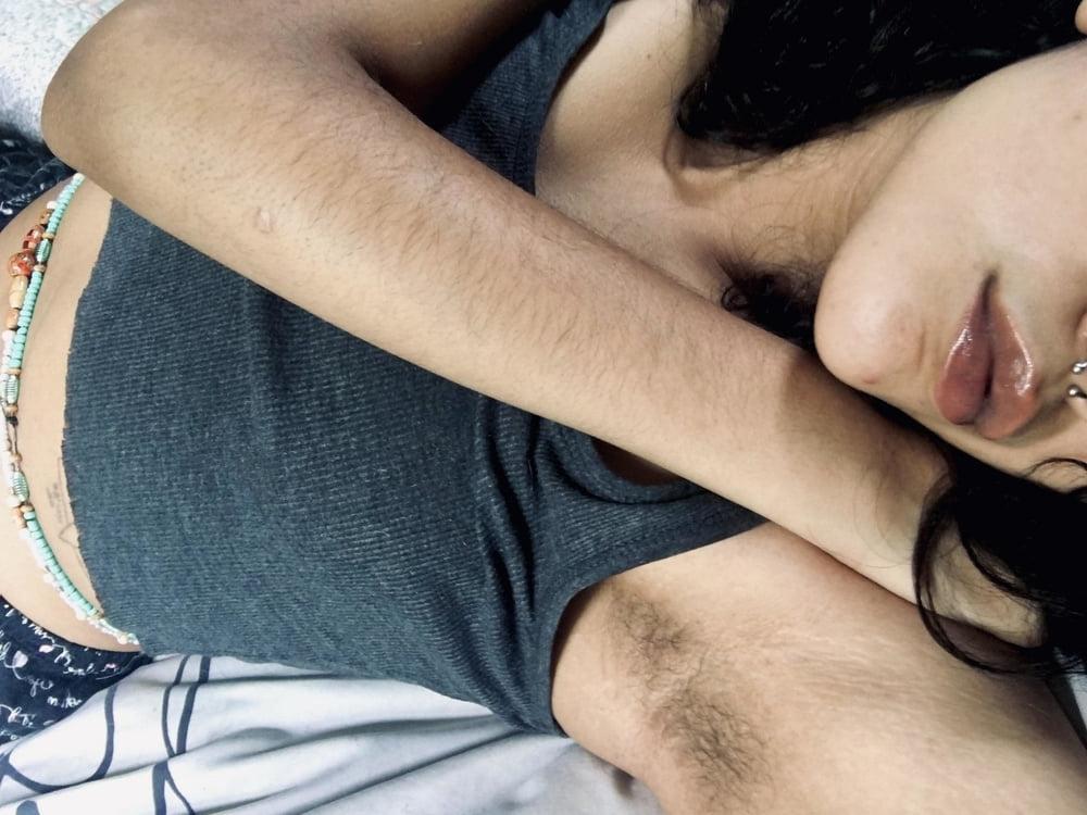 25P Hairy latin slut