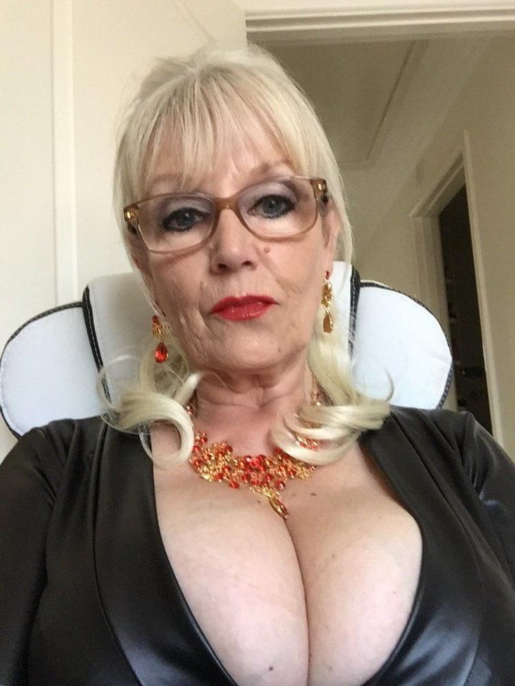 25P GILF MIX 15