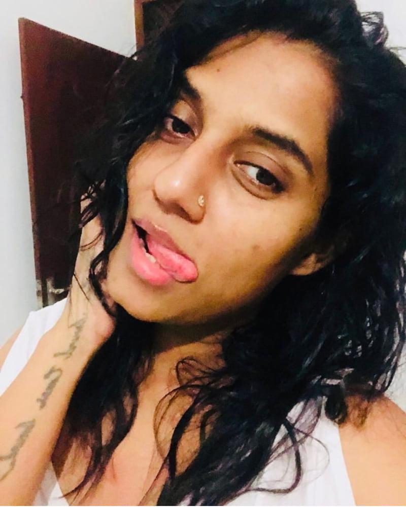 25P Busty indian wife exposed