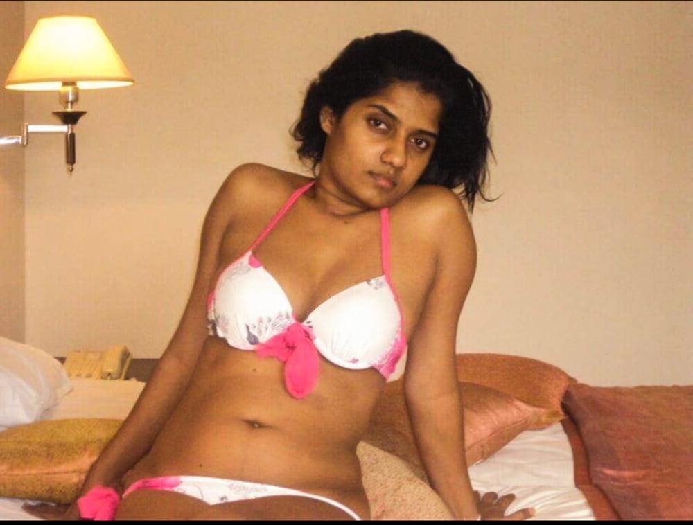 25P Busty indian wife exposed