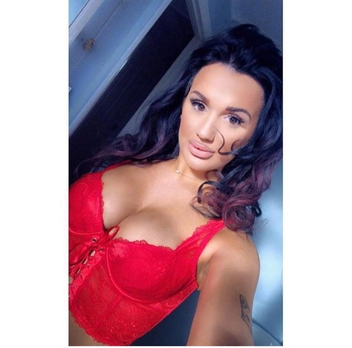 23P UK chav slut