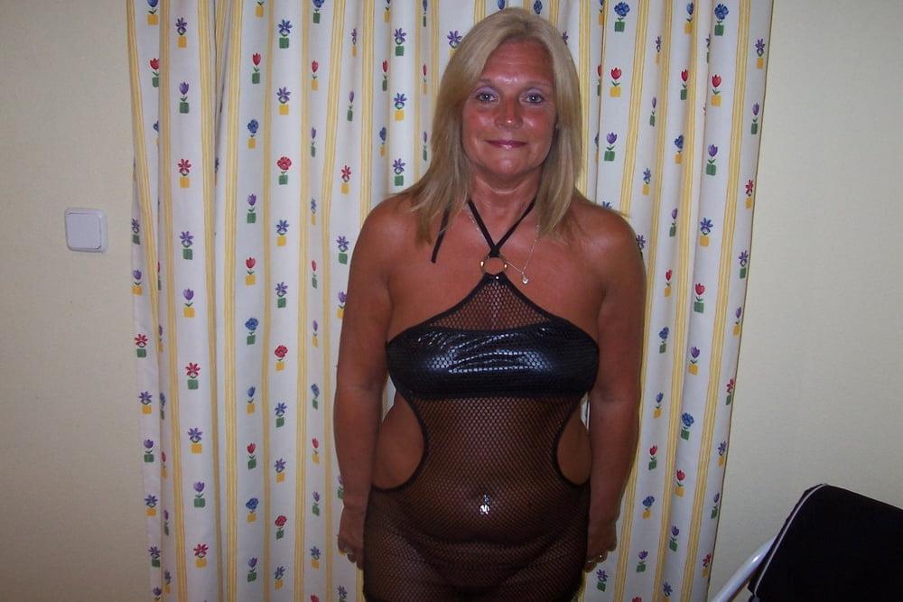 25P Sweet Slut Kim